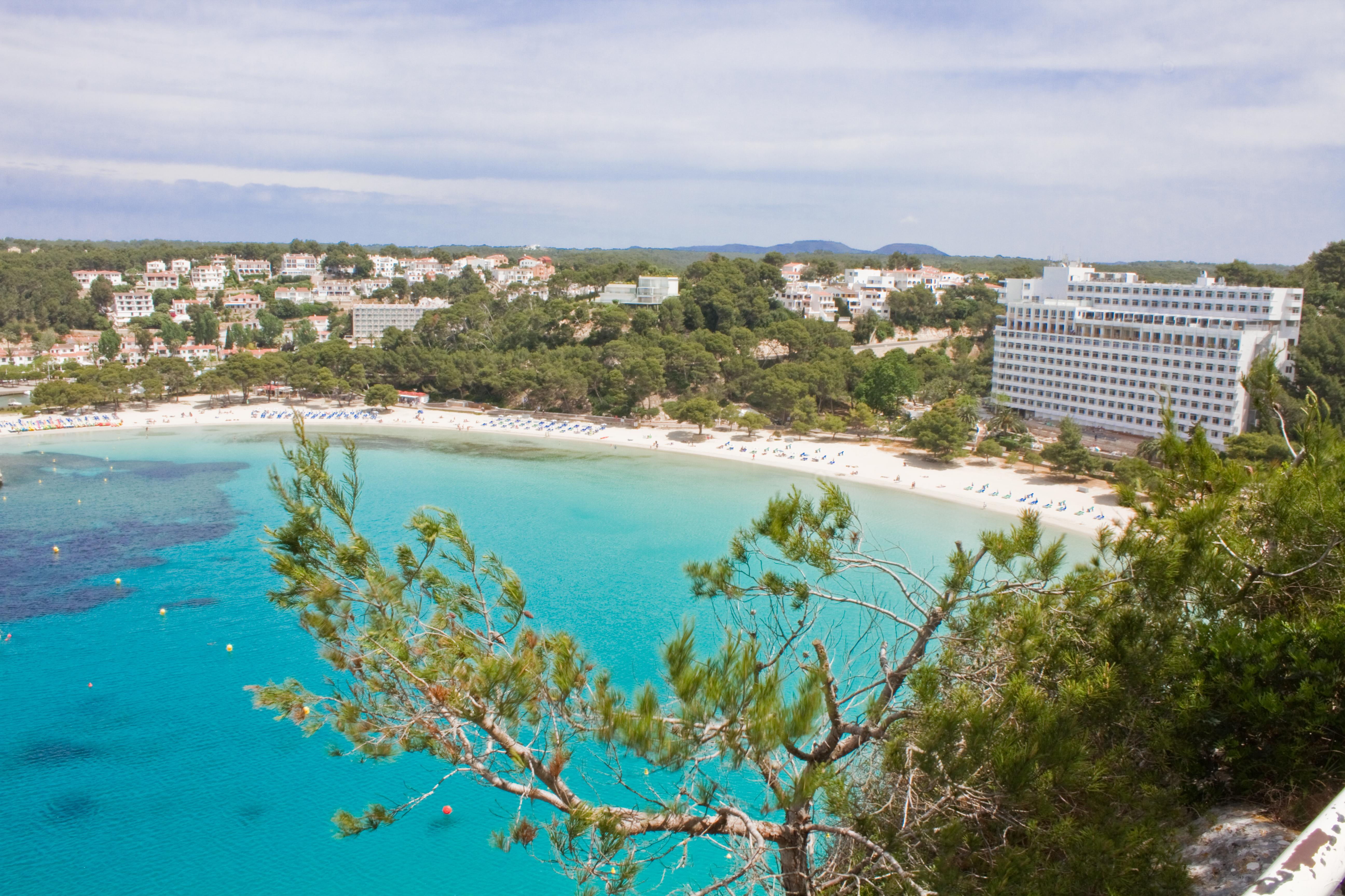 Minura & D'aljandar Aparthotel
