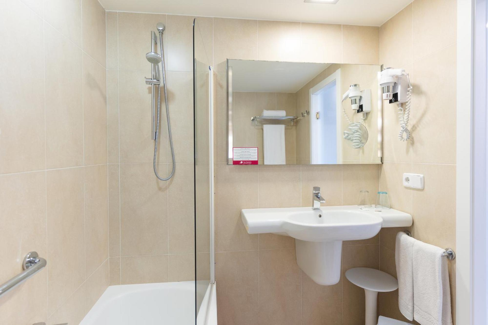 Apartahotel Cala Galdana&apartamentos D'aljandar 4*